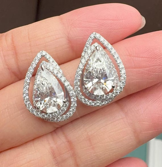 ペアシェープ carat ピアス pt900 1カラットダイヤモンドフックピアス