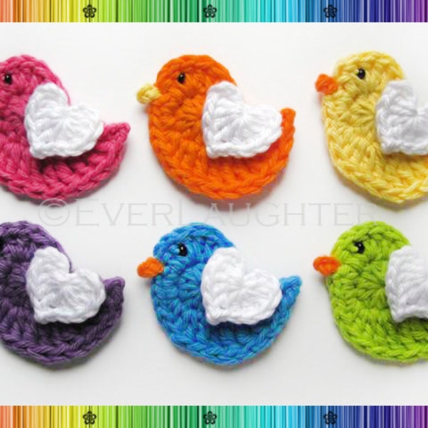 PATTERN-Crochet Bird with Heart Wing Applique-Detailed Photos