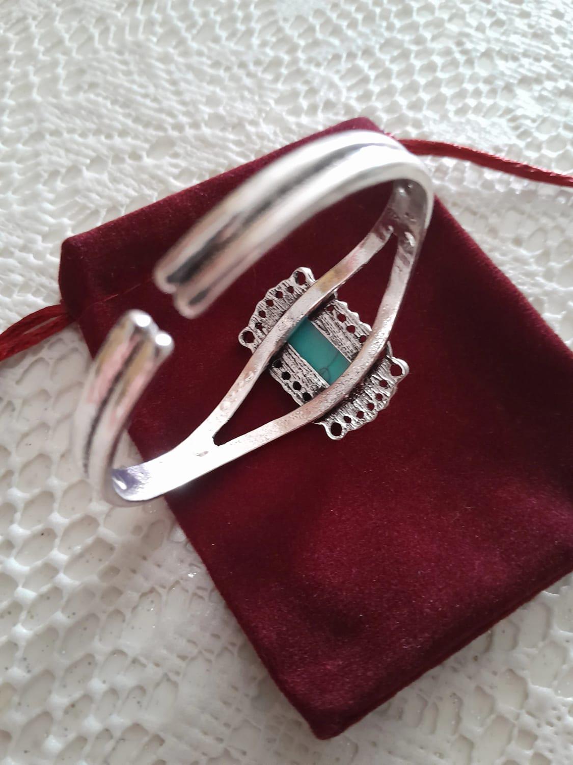 Bracelet Style Bohème Argenté - Inspiration Bella (Twilight) - Neuf Sans Emballage