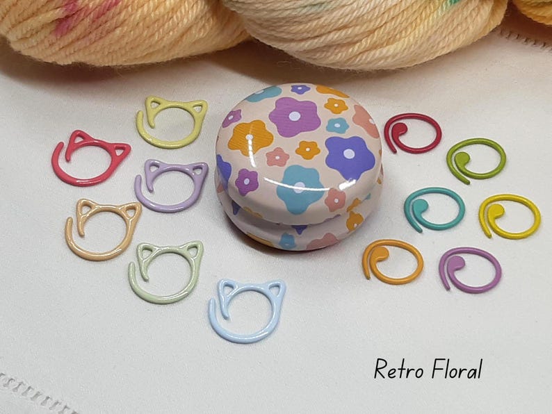 Floral Stitch Marker Tins with stitch markers - Knitting Crochet Accessory Set, 12 Designs Retro Floral