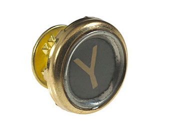 Vintage Typewriter Key Lapel Pin (gold)