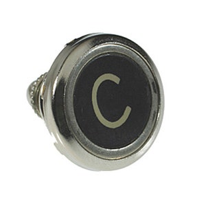 Broche de lapela com chave de máquina de escrever vintage (prata)