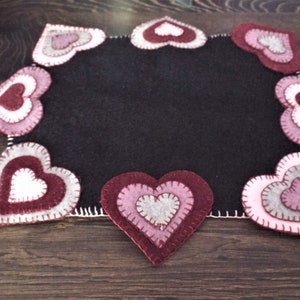 Hearts Penny Rug Wool Applique Felt Pattern Candle Mat Candlemat Rustic Cabin Country E Pattern Instant Download DIY Craft Mini Mat
