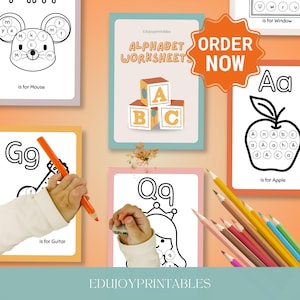 Peut inclure: Feuilles de travail de l'alphabet avec des illustrations d'une souris, d'une pomme, d'une guitare et d'une princesse. Les feuilles de travail sont en noir et blanc, avec les lettres de l'alphabet. Le texte "ORDER NOW" est également inclus.