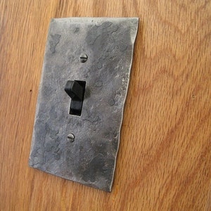 Switch Cover Plate Hammer Textured Iron Single Switch/Toggle Switchplate zdjęcie 2