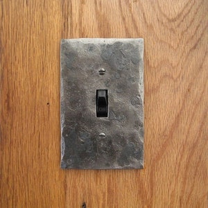 Switch Cover Plate Hammer Textured Iron Single Switch/Toggle Switchplate zdjęcie 3
