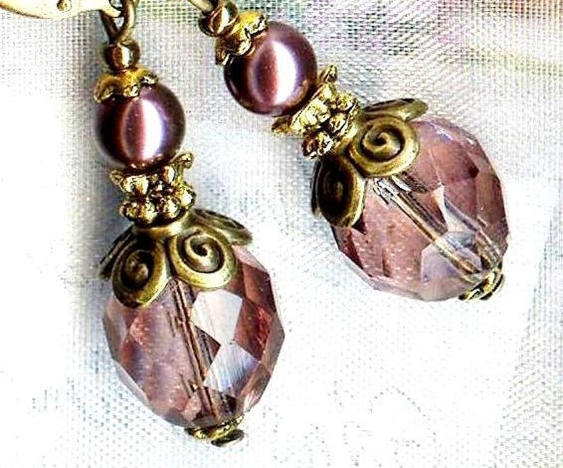 Boucles VINTAGE AMETHYSTE Burgundy cristal bronze perles verre nacré facette boheme antiqued OR701 image 3