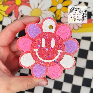Lil smiley daisy Car Freshie | Freshie | Car accessories | flower | purple | pink | Daisy|