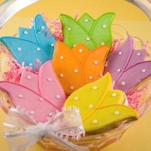 Tulip Cookies 4 size bowed or sealed Flower Cookies, Easter Gift FREE SHIPPING image 1