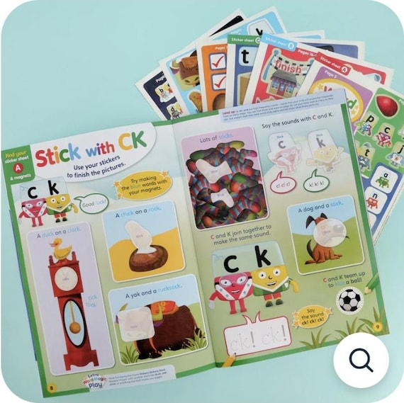 アルファブロックス　マグネティックワールドマジックセット　Alphablocks Alphablocks Magnetic Word Magic Set – Blocks Shop