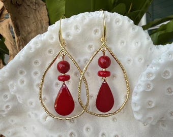 Elegant Red & Gold Teardrop Dangle Earrings, Dinner Red Dangle Earrings, Red Tear Drop Earrings, Red Boho Chic Earrings