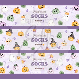 Könnte beinhalten: Ein Banner-Design mit Aquarell-Illustrationen von Halloween-Kürbissen, Geistern und Blättern. Der Text "Hand-knitted SOCKS Made with" ist in einer dekorativen Schriftart auf einem lavendelfarbenen Hintergrund mit Herzakzenten dargestellt.