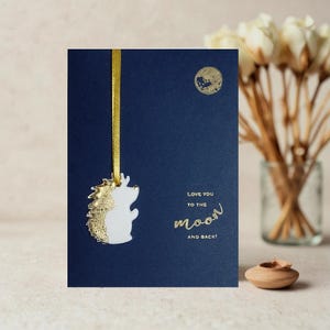 Biglietto d'auguri "Ti amo fino alla luna e ritorno" con decorazione a forma di riccio, rifinito con foglia d'oro o d'argento - Anniversario/Compleanno/Amore/Lusso