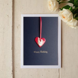 Carte coeur joyeux anniversaire avec décoration coeur en argile rouge souvenir et feuille d'or - Carte de luxe/Carte de voeux/Fait main