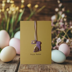 Carte de Joyeuses Pâques avec décoration souvenir lapin en argile et feuille d'or - Carte de luxe/Carte de voeux/Fait main