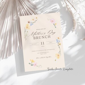 Invitación de brunch con flores silvestres para el Día de la Madre. Celebración del Día de la Madre. Imprimible. Descarga instantánea. Invitación floral. Regalo para la fiesta de mamá.