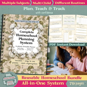 Può includere: Un pianificatore di homeschooling rilegato a spirale con una copertina beige con un design floreale e il testo "Complete Homeschool Planning System 2026-2027". L'immagine include pagine di esempio e il testo "PDF Instant Download". Il pianificatore è progettato per più materie e bambini.