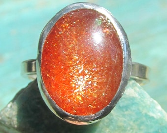 Sonnensteinring mit Sterlingsilberband, Größe 8 3/4, handgefertigter Natursteinschmuck