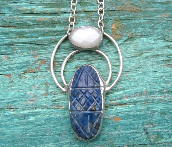 Elli Ciondolo Rotondo Con Pietra Di Luna In Argento Sterling 925