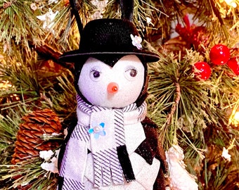 Penguin Ornament Scarf Hat Decoration,  Black Gray White, No Sew Quilted, Christmas, Tree, Gift, Present, keepsake,  Birthday, Door Hanger