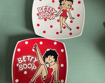 Betty Boop Set of 2 Dessert Plates Pink and White Polka Dots