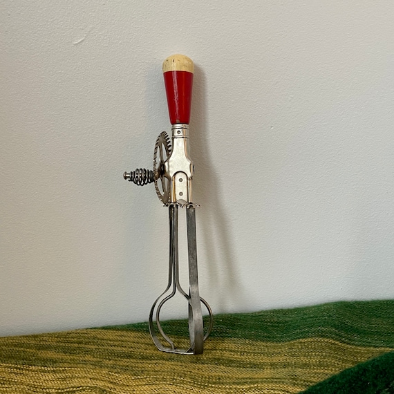 Vintage Manual Hand Mixer/egg Beater With Wooden Handle Etsy