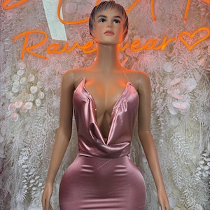 women's dark pink stripper dress women's dark pink stripper dress ZAPAKA Women Sequin Prom Dress Hot Pink Strapless Mermaid Party Dress with Slit, Fuchsia / US24W