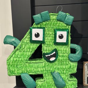 Number Blocks Number 4 Pinata Handmade, Numberblocks Inspired Piñata/Pinata, Piñata de NumberBlocks