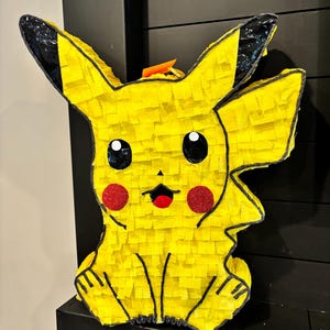 Pikachu Inspired Piñata/Pinata, Pikachu Pinata. Piñata de Pikachu