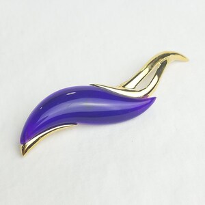 Vintage Park Lane brooch pin purple gold tone