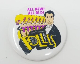 ヴィンテージ ピンバック ボタン「All New All Old The Fabulous Palm Springs Follies」