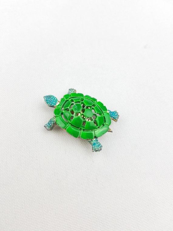 Vintage turtle brooch pin green enamel animal