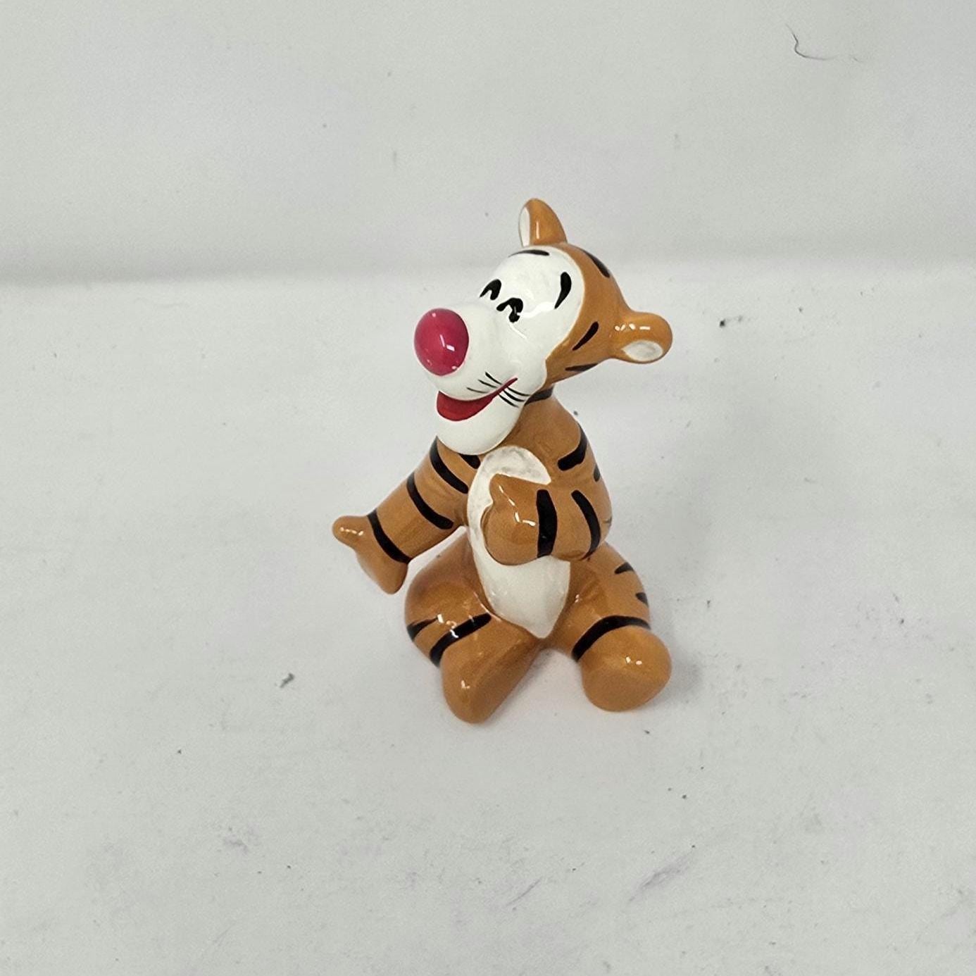 Vintage Walt Disney Productions Japan Ceramic Tigger Figurine
