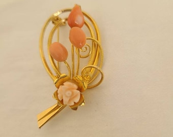 Spilla vintage con bouquet di perline floreali rosa e oro, stile cottagecore vittoriano