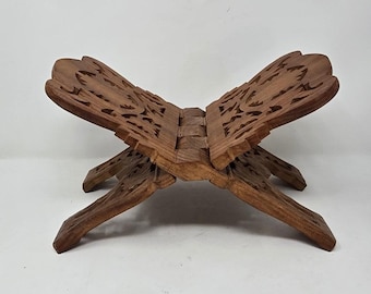 Vtg folding wooden hand carved book/bible rest cottagecore bohemian studies