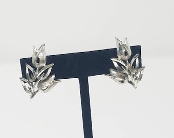 Vintage Coro clip on earring silver tone mid century flower jewelry