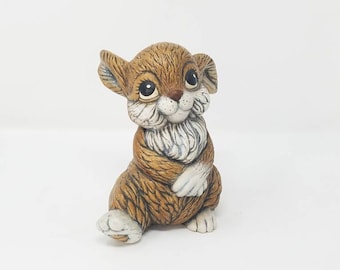 Vintage textured bunny rabbit ceramic home decor collectible figurine animal Easter