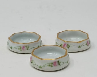 Vtg 3 open Salt Cellers hand painted ceramic serving floral Victorian style