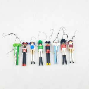 Vintage wooden stand up doll pins ornament Christmas set of 8