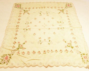 Hanki flower print cotton vintage 50's handkerchief flowers on white background pink edge