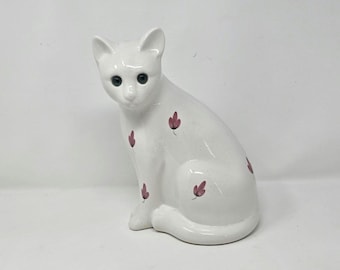 Vtg ELPA Alcobaca Portogallo figurina di gatto in ceramica bianca con occhio di vetro verde floreale