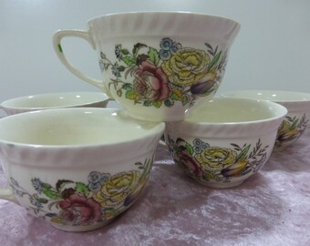Tea cup Porcelain Made in England with roses set of 6