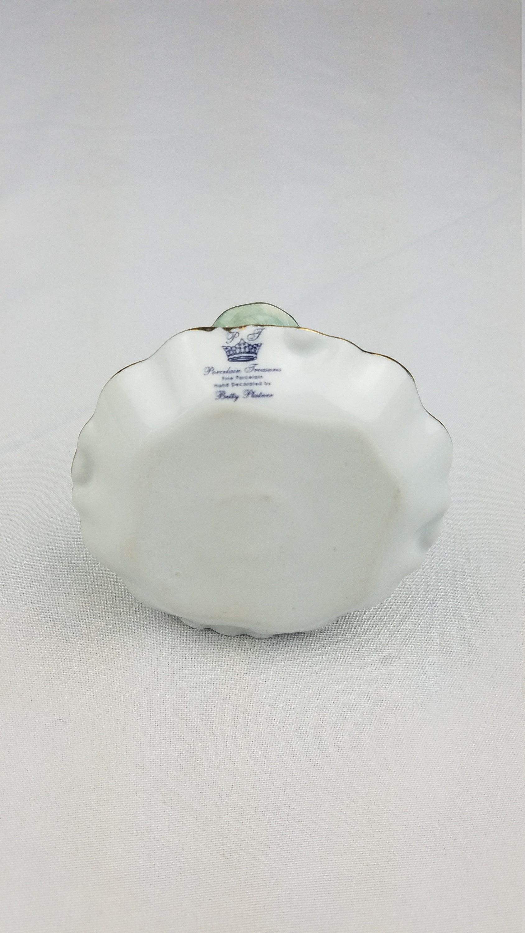 Vtg Betty Planter Porcelain Treasures hand painted hat pin holder blue flowers Vtg Betty Planter Porcelain Treasures Hand Painted Hat Pin  main image 3
