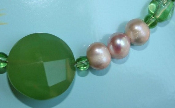 Collier Vintage Multi-rangs En Jade Vert Et Perles D'eau Douce - Métal Alliage, Excellent état