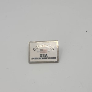Vtg Colorado 25th pikes peak hockey tournament pin sport