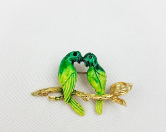 Vintage Love birds nest brooch pin green enamel