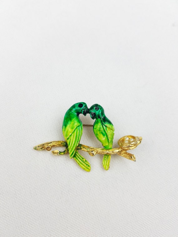 Vintage Love birds nest brooch pin green enamel