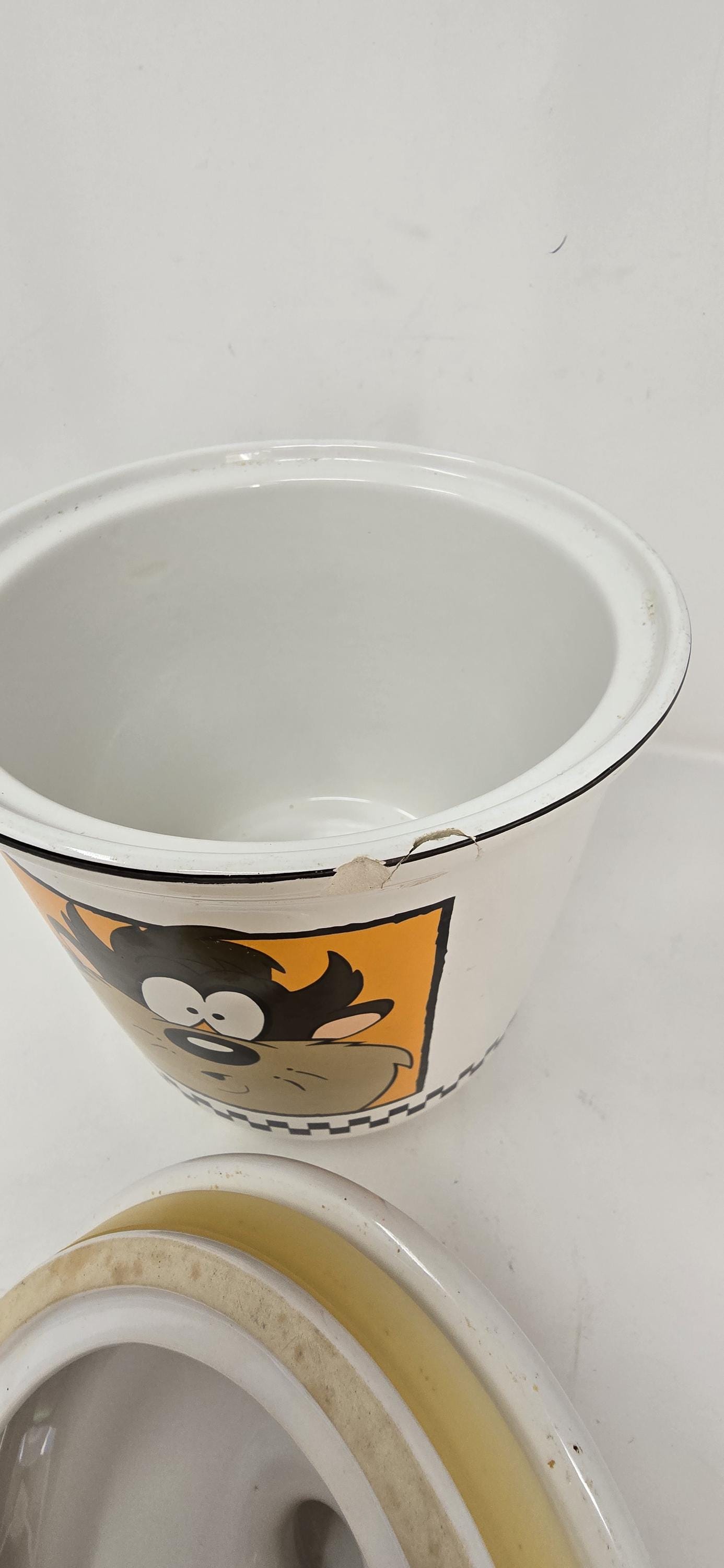 Vtg 1993 Taz Tasmanian Devil Looney Tunes Warner Brothers Cookie