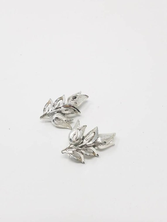 Vintage Coro clip on earring silver tone mid cent… - image 4