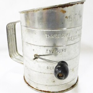 metal sifter antique seed flour rustic tin can bromwells measuring cup baking kitchen